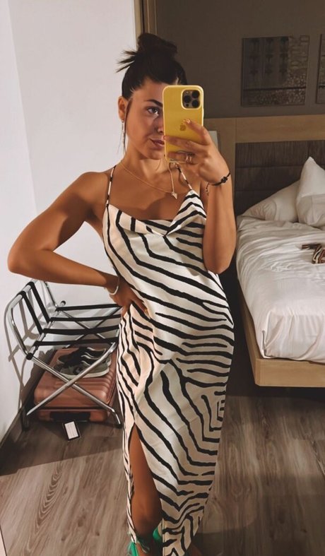 Marta De Lola