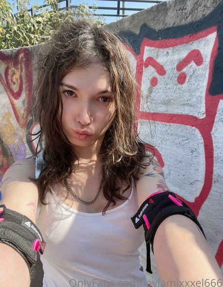 Naken lekkede OnlyFans-bilde av Laylamixxxel666