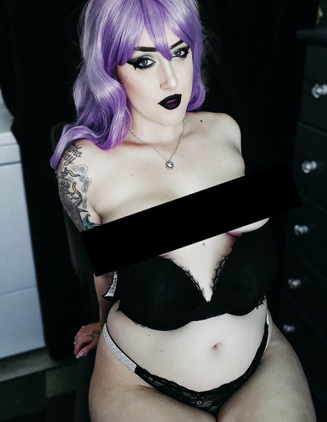 Yoemilyreyfree