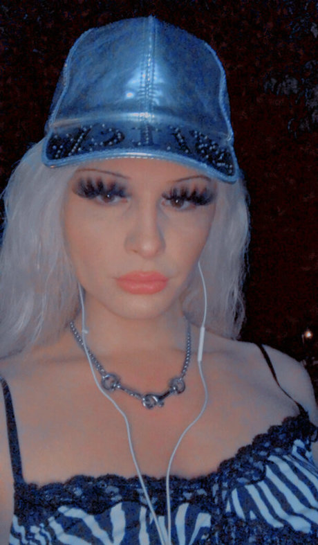Taytaypeepshow