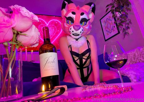 Naken lekkede OnlyFans-bilde av Kirakittyxxx