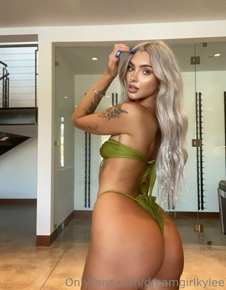 Dreamgirlkylee
