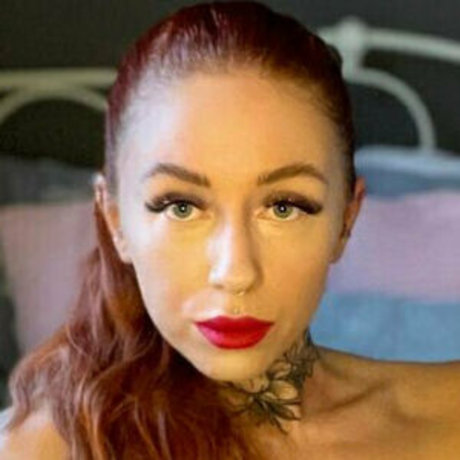Husbandhotwifeyx