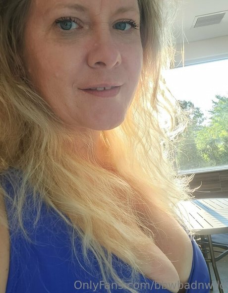 Naken läckt OnlyFans-bild av Bbwbadnwild