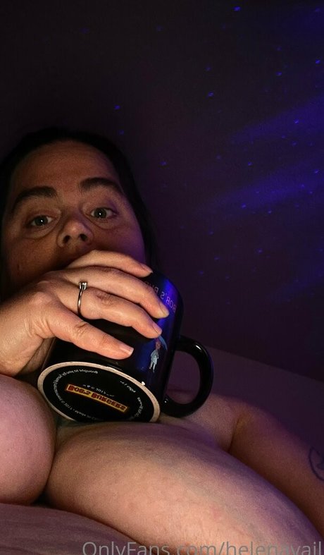 Naken läckt OnlyFans-bild av Helenavail