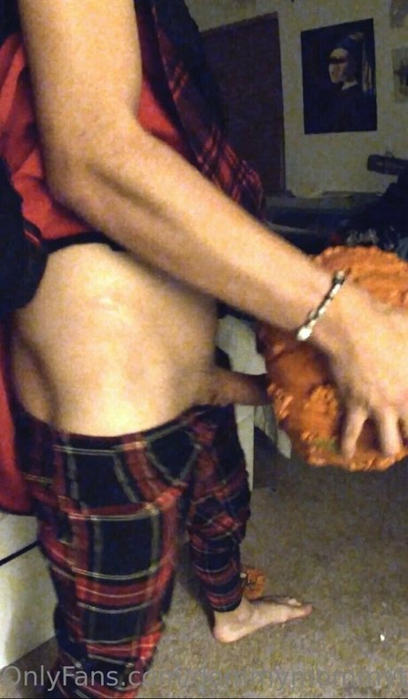 Dommymommytgirl
