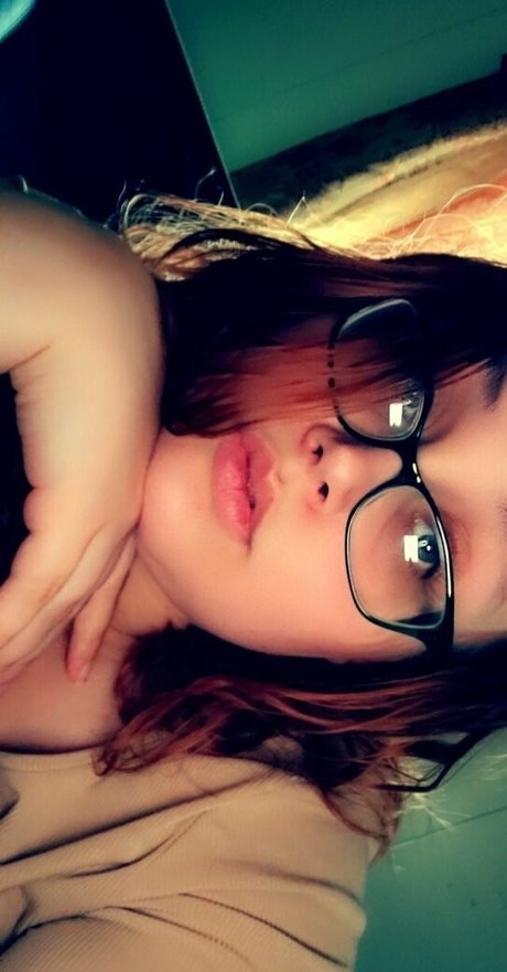 Nahá fotka uniklých OnlyFans od Foxxxymomma91