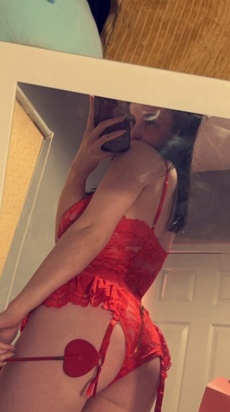 Nøgent lækket OnlyFans-billede af Eleri Evans