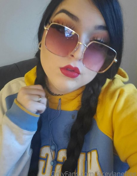 Laceylanefree