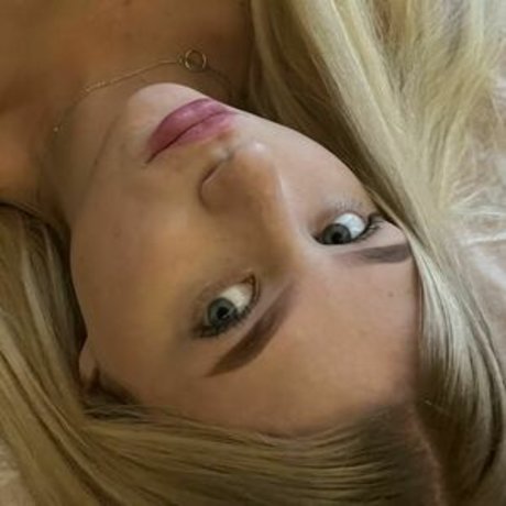 Обнаженная фотография утечки OnlyFans от Elizabethmoon