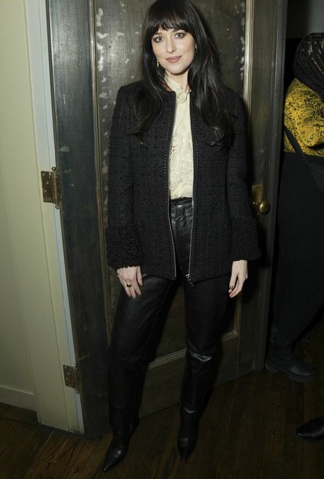 Dakota Johnson