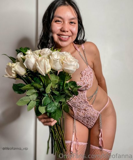 Naken läckt OnlyFans-bild av Lifeofanna