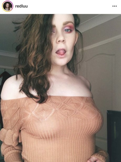 Nahá fotka uniklých OnlyFans od Reach For The Peach