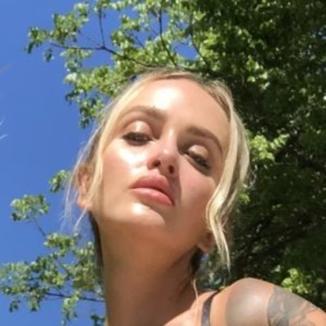 Alyssa Barbara
