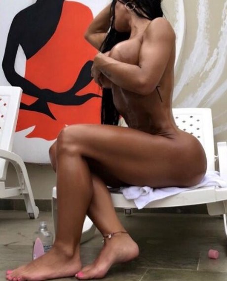 Alaston vuotanut OnlyFans-kuva Mara Gomez