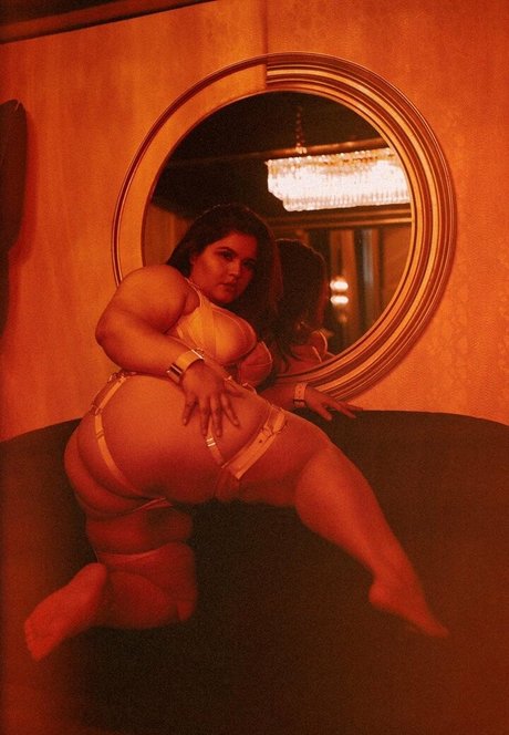 Karlaxxxlane