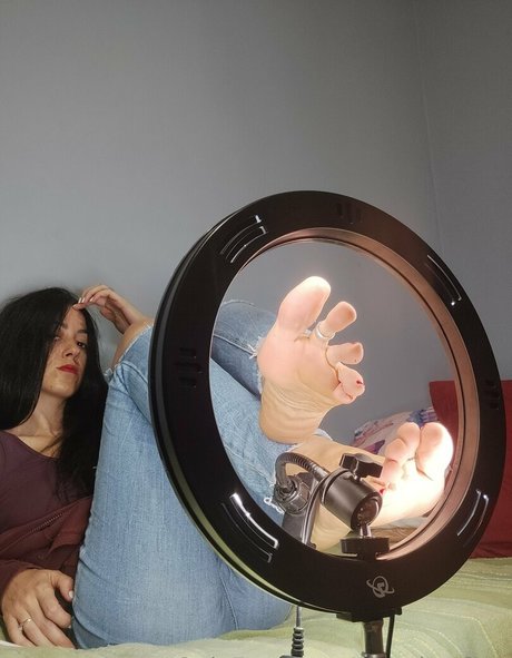 Alaston vuotanut OnlyFans-kuva Marghefeet