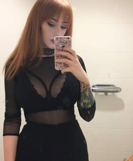 Hollie Rutter