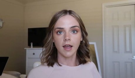 Lauren Mae