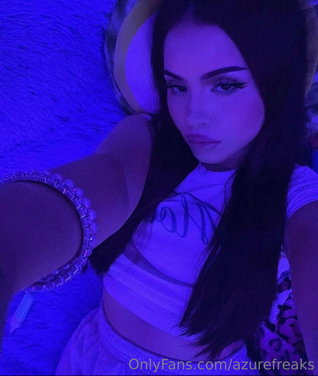 Nahá fotka uniklých OnlyFans od Azurefreaks
