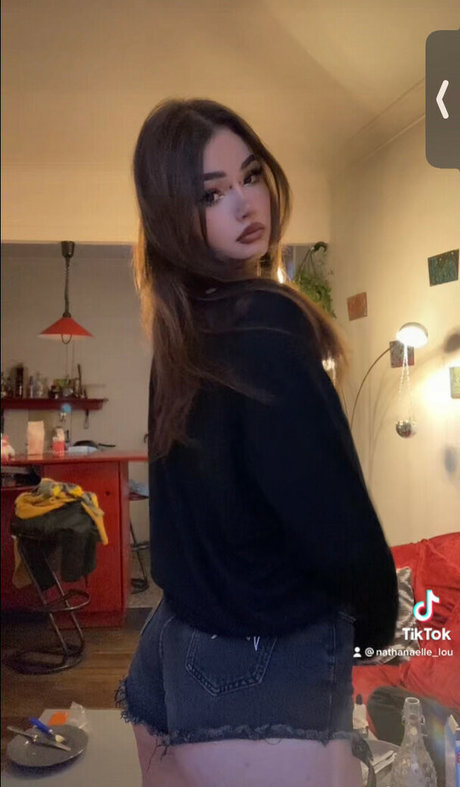 Thesluttygrunge OnlyFans 유출 누드 사진