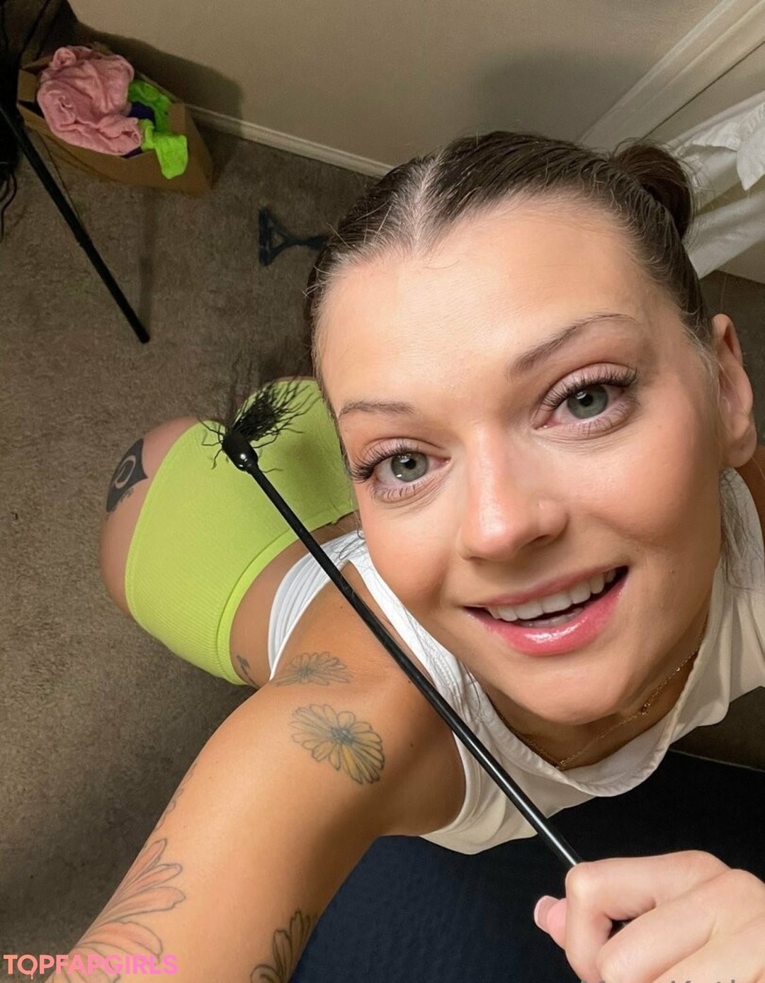 Nacktes geleaktes OnlyFans-Foto von Misskatiebaby #26