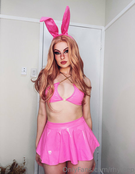 Nahá fotka uniklých OnlyFans od Rhyleep