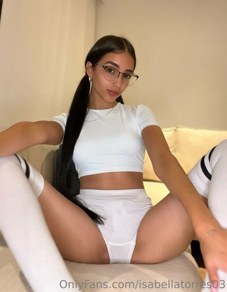 Isabellatorres03