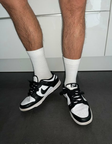 Snkrsuncensored