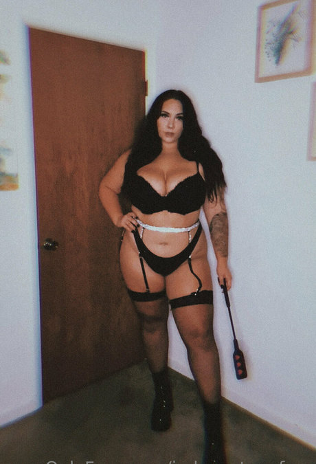 Alaston vuotanut OnlyFans-kuva Jadynnstonefree