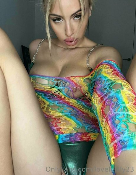 Lovelylilly23