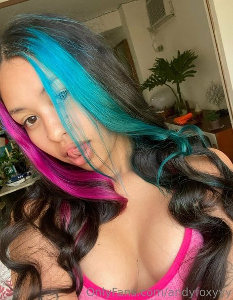 Naken lekkede OnlyFans-bilde av Andyfoxyyy