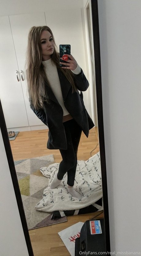 Real_missbanana