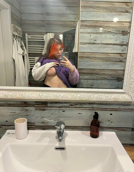 Creamykelly