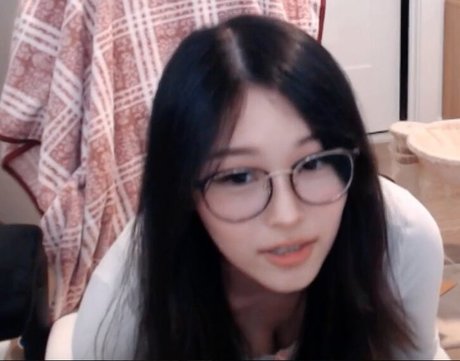 Kang Hee Yoon