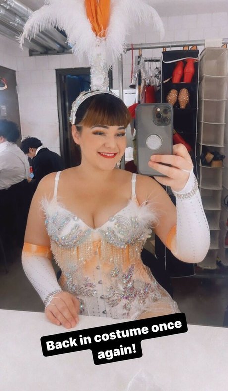 Maggie Renee