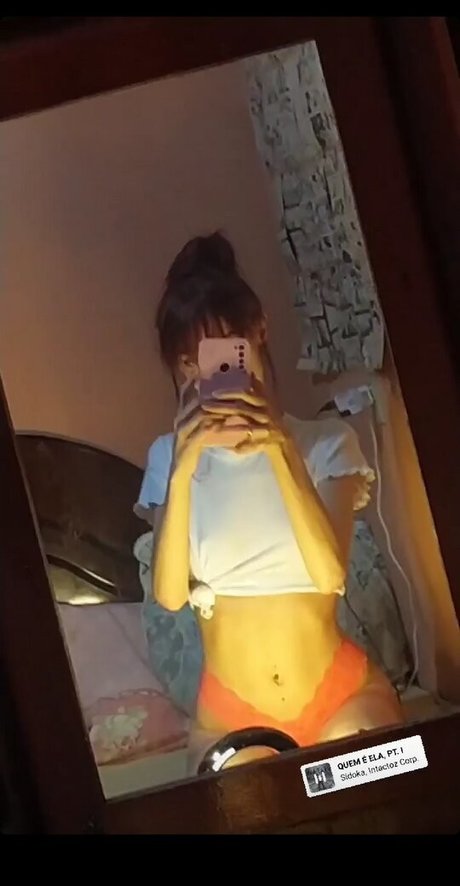 Naakte gelekte OnlyFans-foto van Cjackelyne