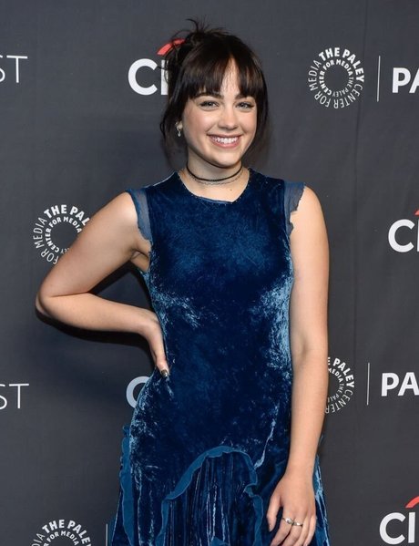 Mary Mouser