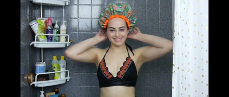 Mary Mouser