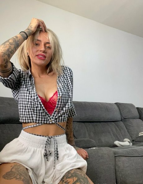Alaston vuotanut OnlyFans-kuva Niicoleamyx