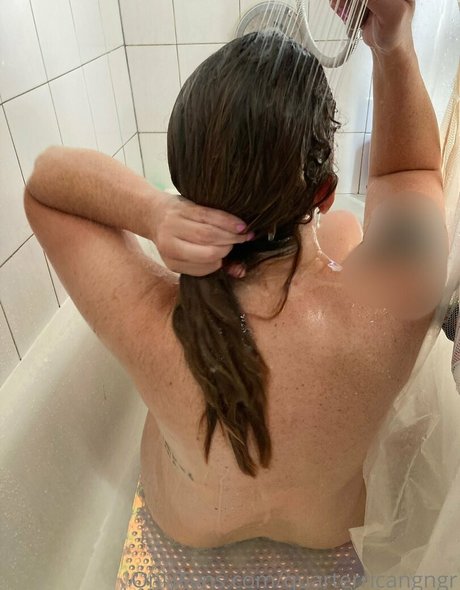 Alasti lekkinud OnlyFans-i pilt Quarterricangngr