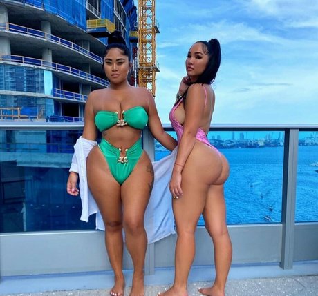 Nagie wyciekłe zdjęcie OnlyFans od Mzdanalee