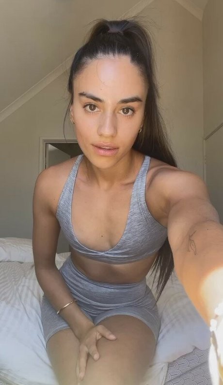 Imogen Russell
