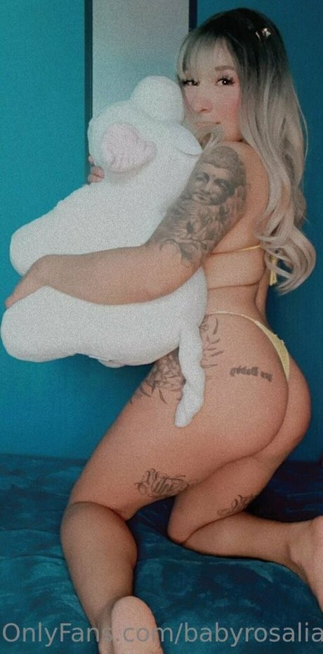 Babyrosalia420 OnlyFans泄露裸照