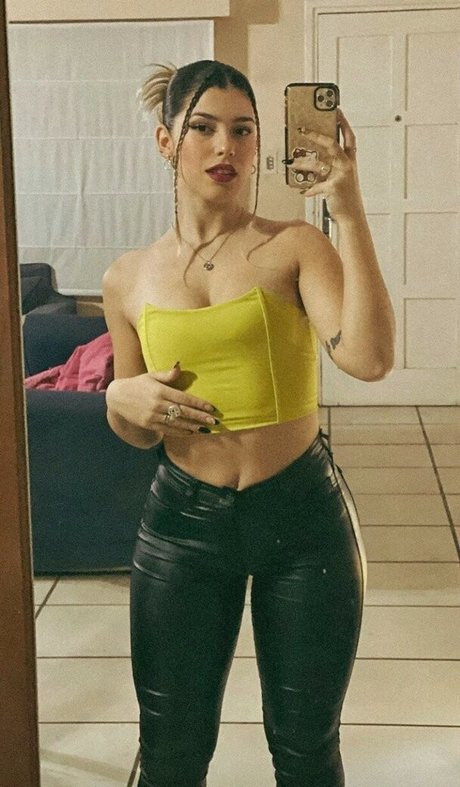Valentina Legaria