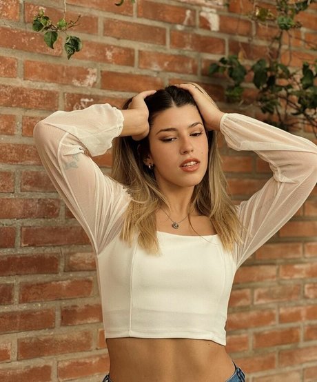 Valentina Legaria