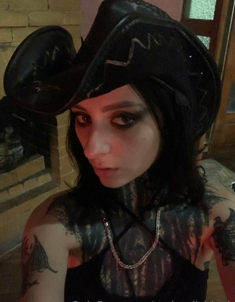 Yolandiblack
