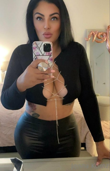 Thickbaddiejenna