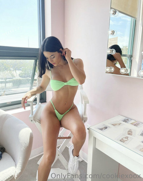 Nahá fotka uniklých OnlyFans od Bri Cookie