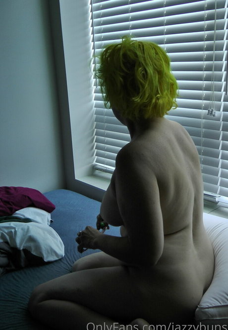 Jazzybuns OnlyFansリークヌード写真